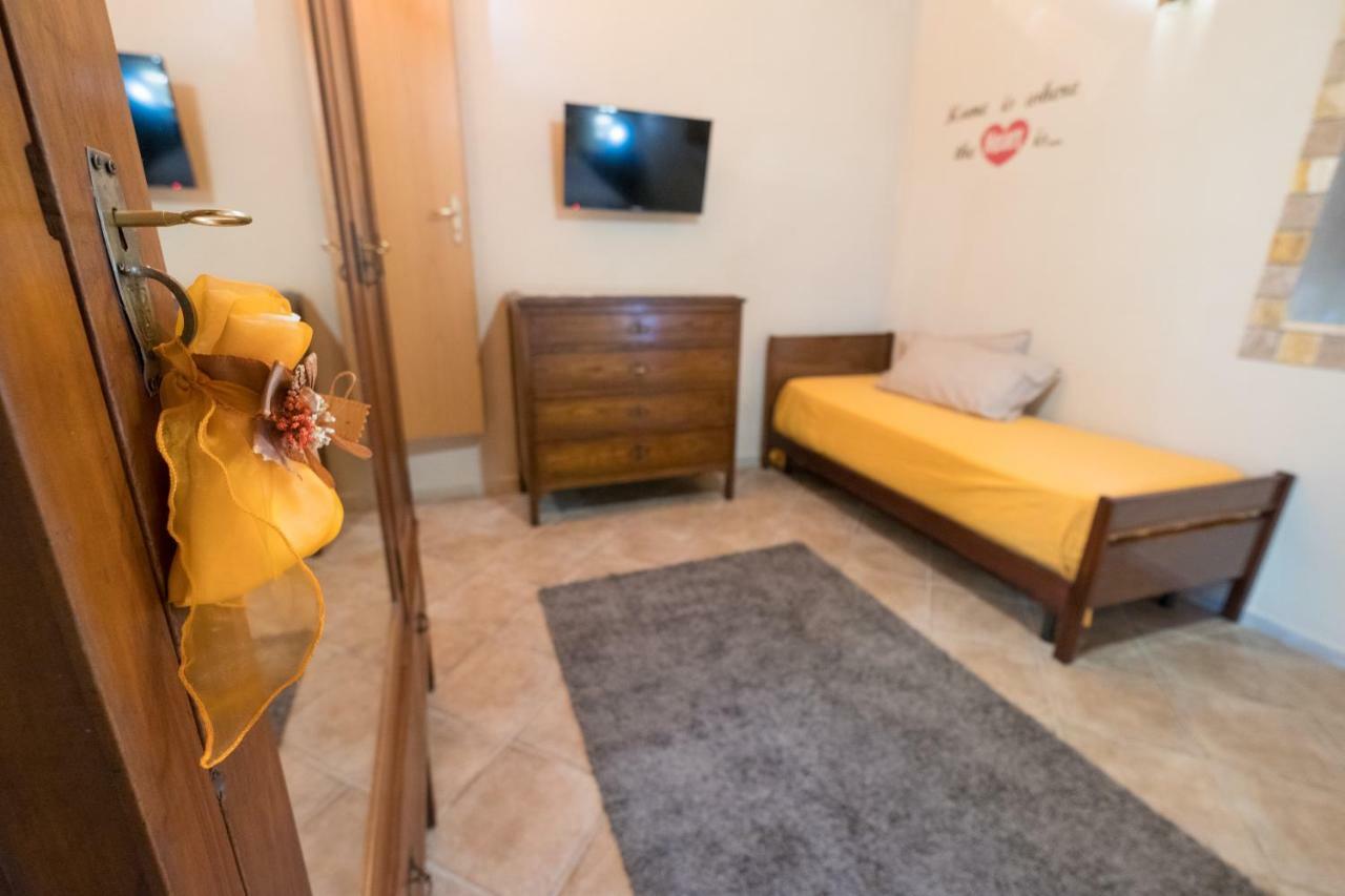 Villa Marinella Аугуста Екстериор снимка